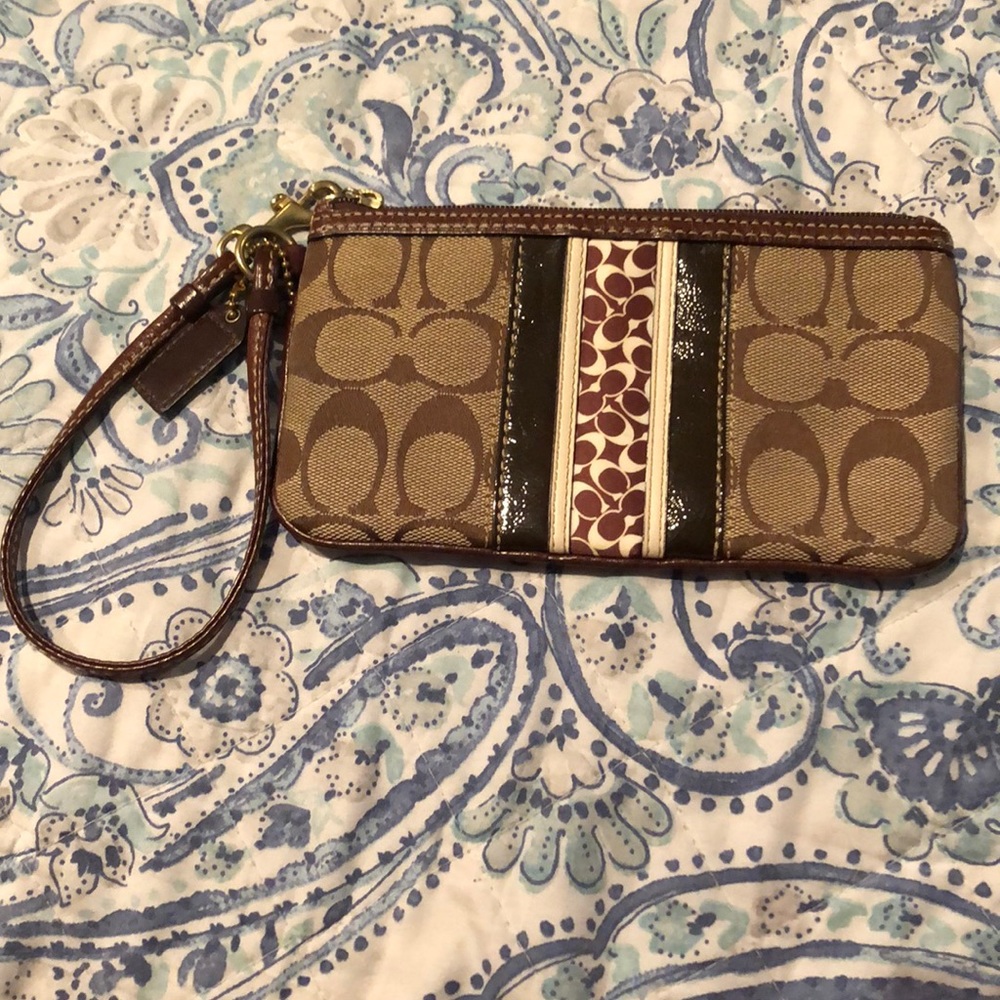 Coach wristlet. Great used condition